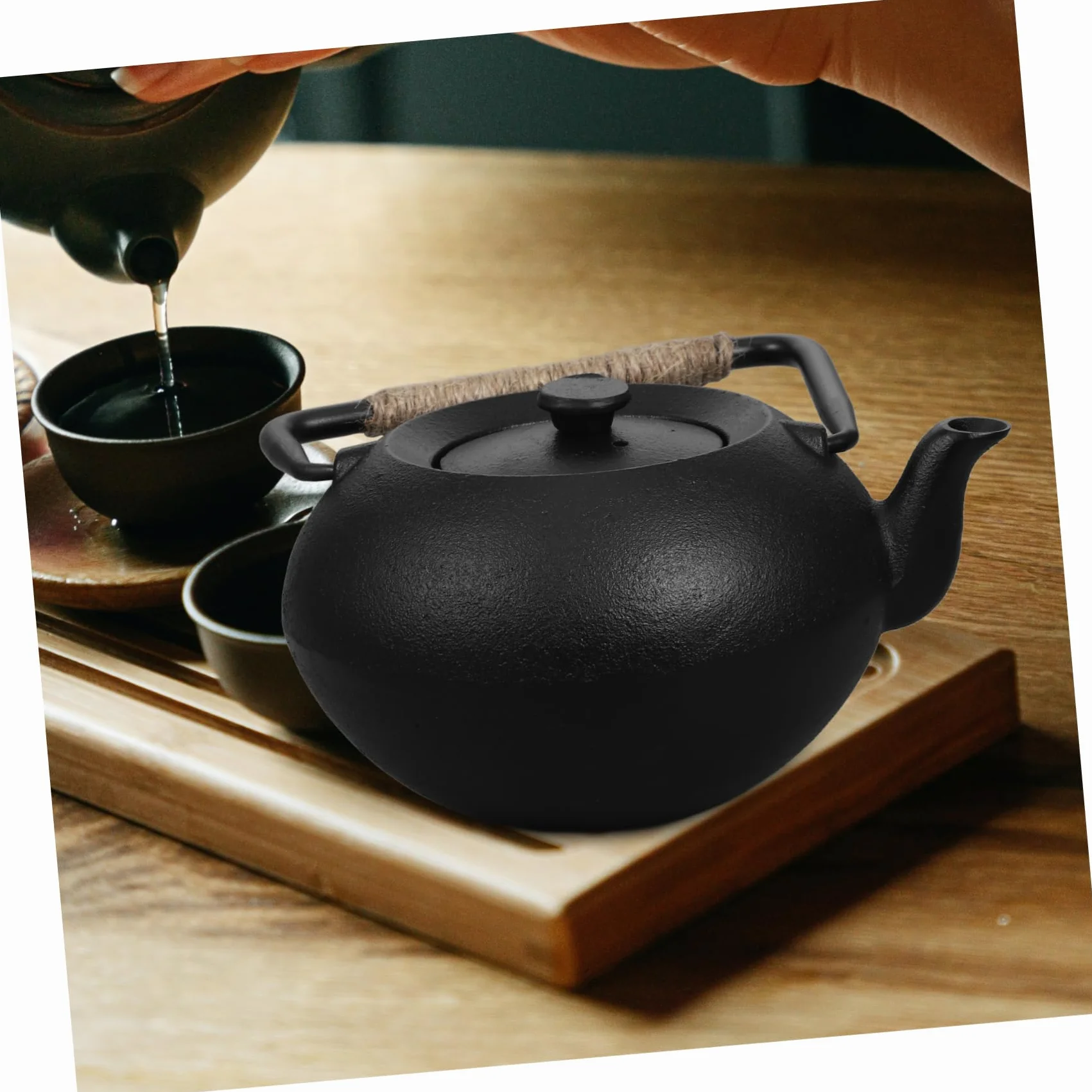 Tetera de Hierro Fundido 600ml Negra con Filtro y Asa | Infusionar Hojas Sueltas, Apta para Camping y Picnic, Hervidor Multifunción para Agua y Té