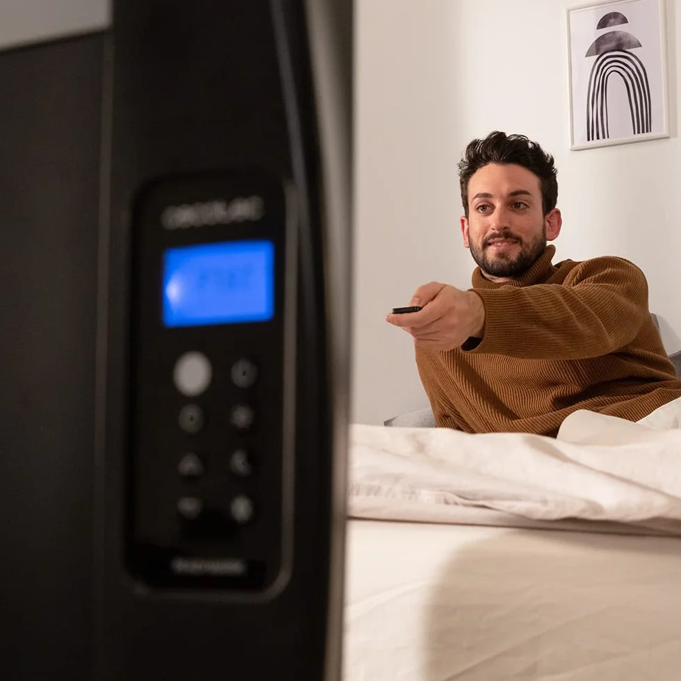 Cecotec Radiador Eléctrico Bajo Consumo ReadyWarm 2000 Thermal Black. 10 Elementos, 1500 W, De Pared o de Pie, Temporizador, Mando a Distancia, Pantalla LCD, 20 m2