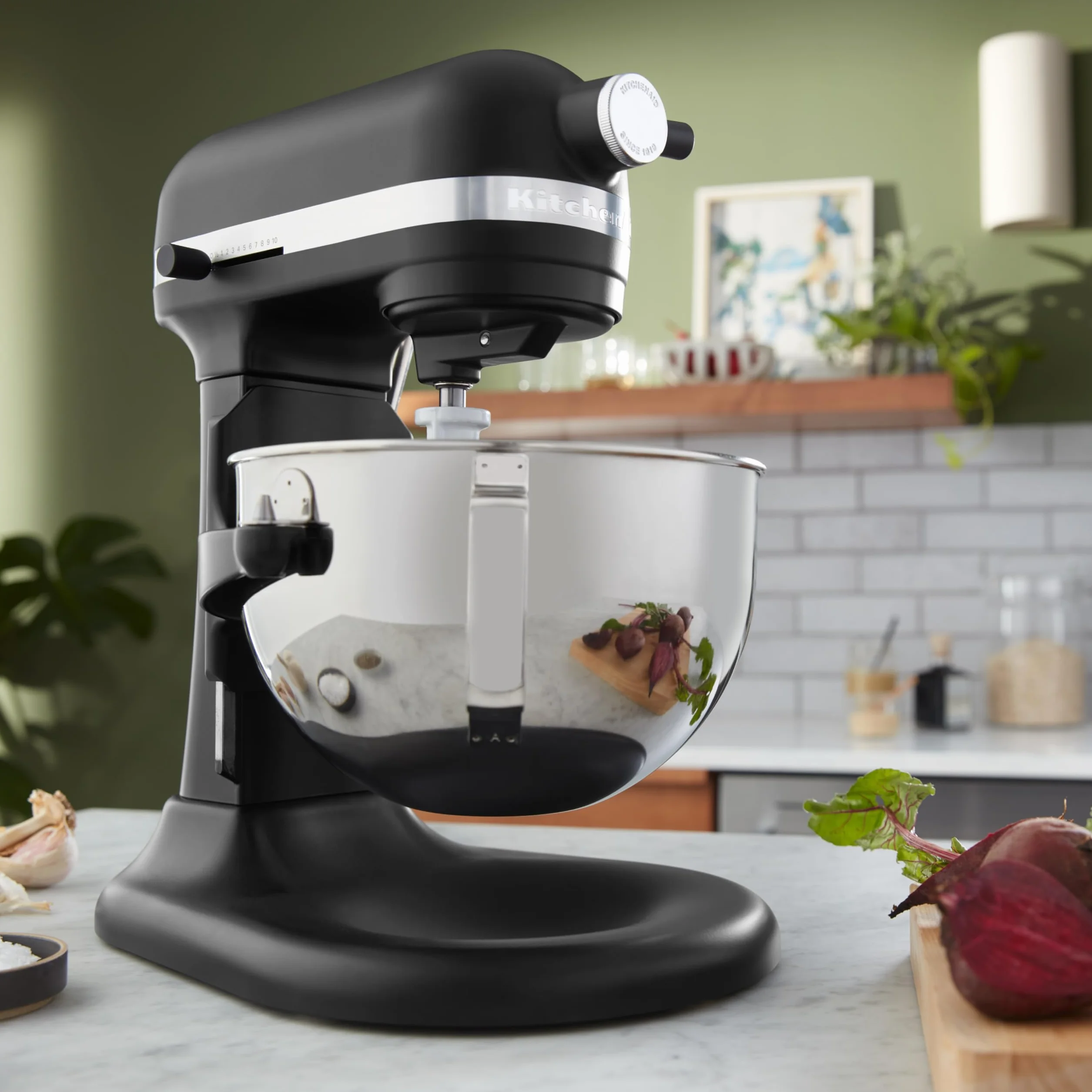 KitchenAid Batidora Amasadora Bowl-Lift 5.2L Heavy Duty, Cuerpo y Engranajes Metálicos, 11 Velocidades, Flex Edge, 67 Puntos de Contacto, Negro Mate