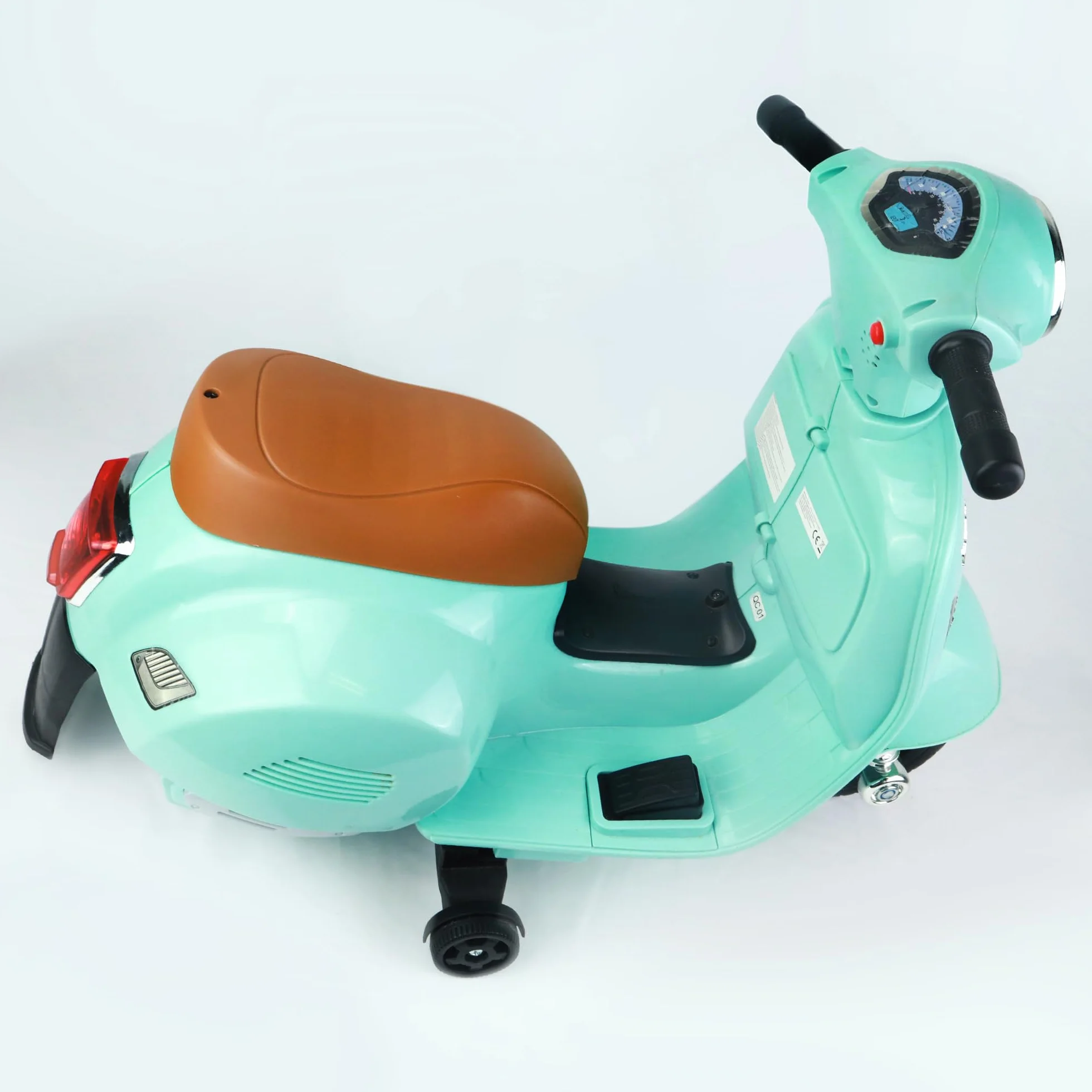Turbo Challenge - Vespa GTS - Portador Eléctrico - 119151 - Scooter - Verde Agua - Listo para Rodar - Máximo 25Kg - Plástico - Baterías Recargables - A Partir de 24 Meses