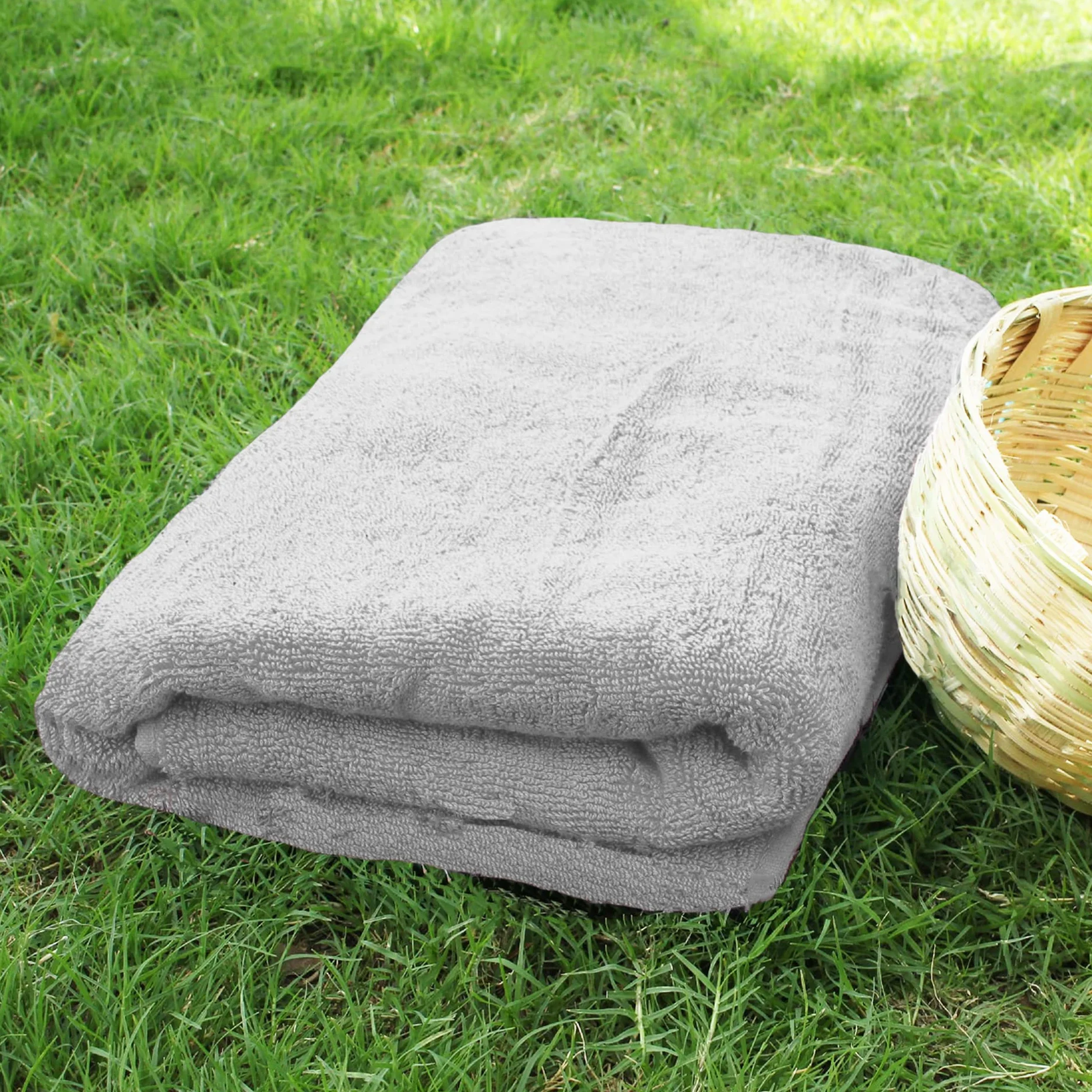 HEELIUM Toalla de baño de bambú, ultra absorbente, 3 veces más suave que las toallas de algodón, 140 x 70 cm, 600 g/m², paquete de 1, color gris claro