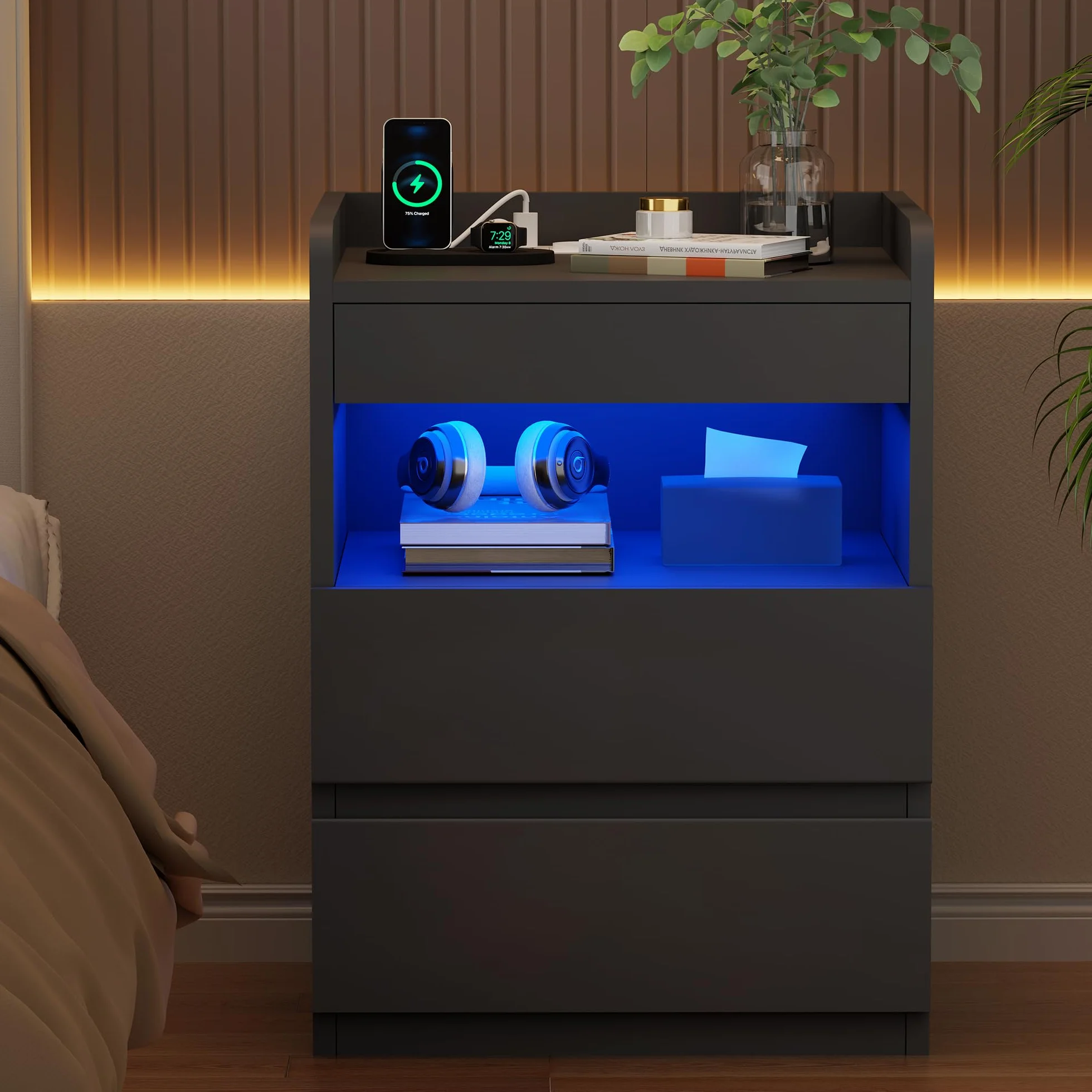 BEWISHOME Juego de 2 Mesitas de Noche,con Compartimento Oculto,con Luces LED y Estación de Carga Mesas Auxiliares（2 Tomas AC 2 Puertos USB）,para Salón,Dormitorio (Negro) EFCG02B
